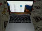MacBook pro 13inc 16/512