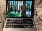 Macbook Pro 13Inch M1