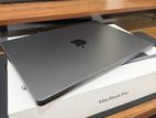 MacBook Pro 14 inch M3 - 512GB