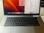 Macbook Pro 15 inch touchbar 2017