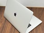 Apple MacBook Pro (16-inch, 2019)