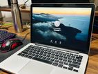 Apple Macbook Pro A1502