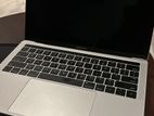 MacBook Pro (2016) 13 Inch - i5 8GB Ram