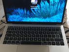 Macbook Pro 2017 13" 256gb 8gb