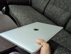 Apple Macbook Pro