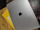 Apple MacBook Pro 2017
