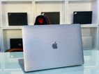 Macbook Pro 2018 - INTEL I7 +32GB RAM -512GB NVME / Touch Bar