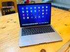 MacBook Pro 2019 16GB 512GB