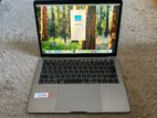 MacBook Pro 2019 8GB 256GB