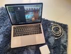 Apple MacBook Pro