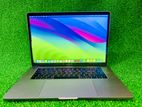 Macbook Pro i7 (2018) Laptop
