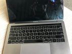 MacBook Pro intel i5 8GB Ram 1TB SSD 13 inch