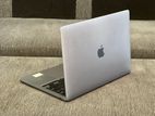 MacBook Pro M1 Chip 13-inch 256GB