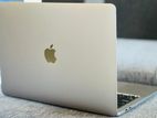 MacBook Pro M1 Chip 13-inch 256GB