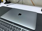 MacBook Pro M1