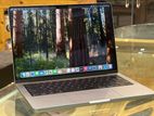 MacBook Pro M2 Chip 16GB 1TB