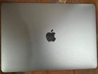 MacBook Pro M2 selling