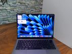 MacBook Pro M3 8GB512GB 14”