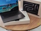 macbook pro M5 16/1TB 14 inches