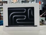 MacBook Pro m5pro. 24gb 1tb 14”