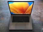 MacBook Pro QC i7