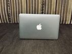 Apple Macbook Air