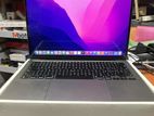 MackBook Air M2 2022 500GB HDD 8 GB RAM