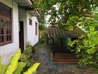 Mahara Kadawatha, Mahawela Road House on 18 Perches of Land for Sale