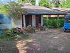 Maharagama Arawwala Land With House For Sale