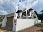 MAHARAGAMA BORALASGAMUWA MODERN 4BR HOUSE LUXURY FOR SALE