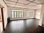Maharagama - Upstairs Commercial Property for rent