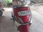 Mahindra Gusto 2015