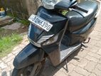 Mahindra Gusto 2015