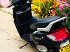Mahindra Gusto 2015