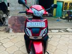 Mahindra Gusto Red 2014