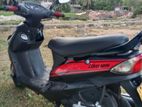 Mahindra Uzo 125 2017