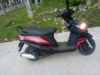 Mahindra Uzo 125 2017