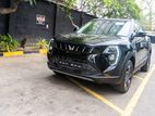Mahindra XUV 3XO AX7L 2026