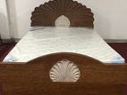 Mahogany Shell Bed 72x60