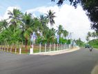 Main Road Facing Land in Mallawagedara - H 05