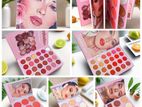 Make Up Book