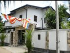 Makola 2 Story House for Rent ( R -29)