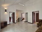 Malabe : 4BR Luxury House for Rent in Arangala