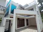 Malabe - Brand New Three Storied House for sale