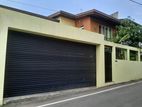 Malabe Town Centre Large 04 BR House in a Residential Area for Sale