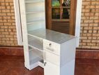 manicure table saloon