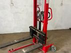 Manual Stacker Fork lift 1.5 ton