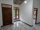 Matale Upstairs House For Rent