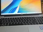 Huawei Matebook D16