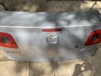Mazda Axela dickey door